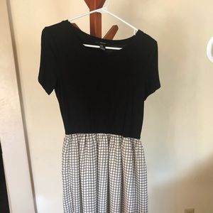 Forever 21 Black/Checkered dress